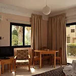 Aparthotel Anna 4*