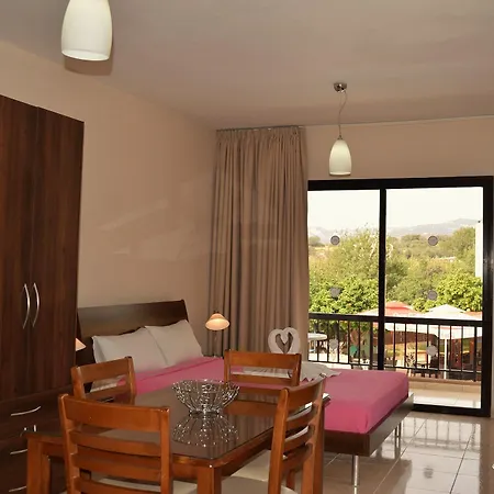 Aparthotel Anna 3*