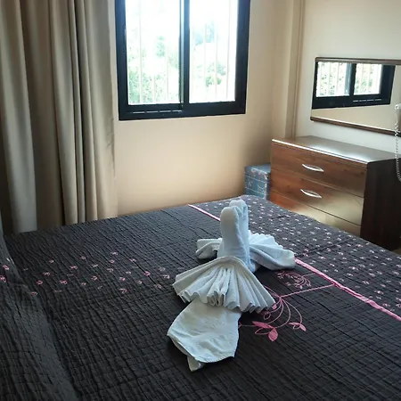 Anna Aparthotel Kissonerga