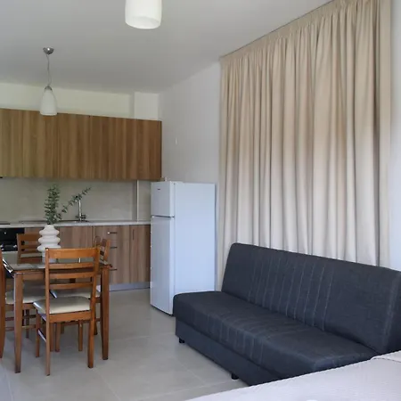 Anna Aparthotel 4*