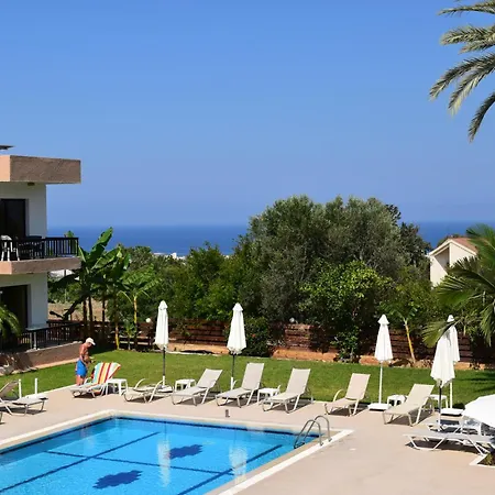 Aparthotel Anna 4*