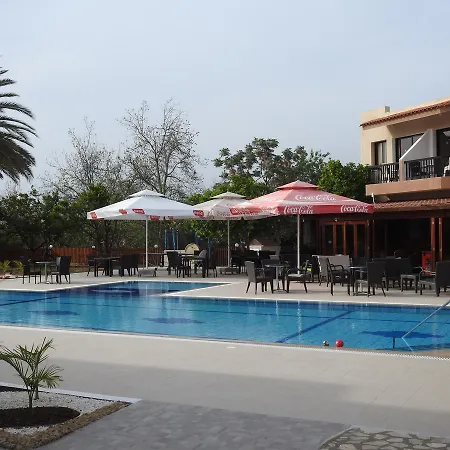 Anna Aparthotel 3*
