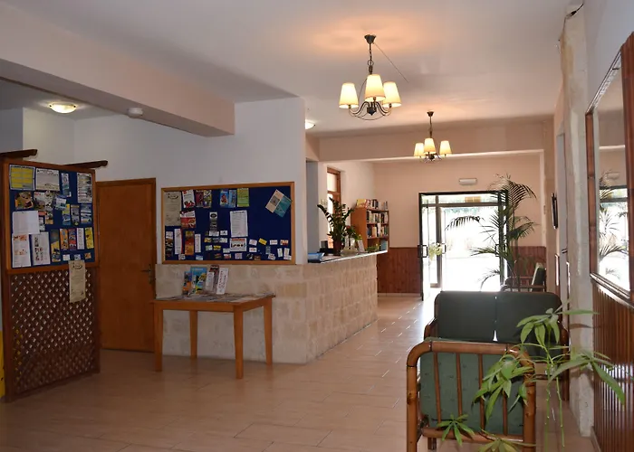 Anna Apartahotel Kissonerga